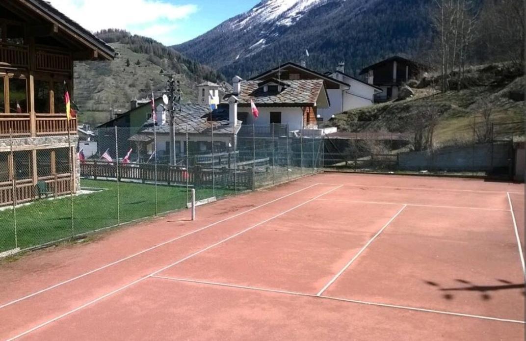 Apartamento La Casa Di Olivia - Direttamente Sulle Piste La Thuile Exterior foto