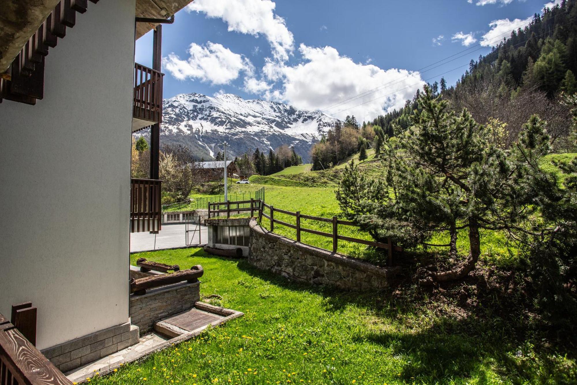 Apartamento La Casa Di Olivia - Direttamente Sulle Piste La Thuile Exterior foto