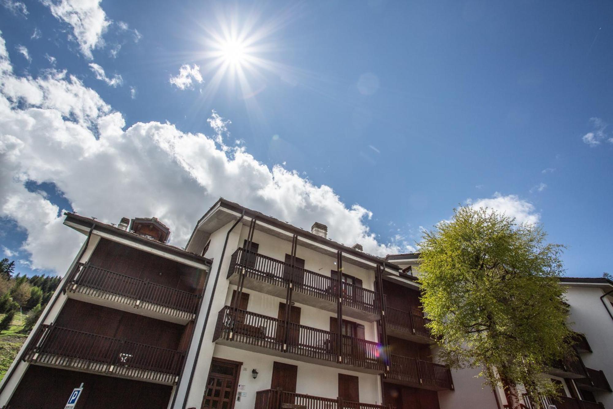 Apartamento La Casa Di Olivia - Direttamente Sulle Piste La Thuile Exterior foto